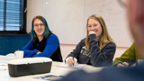 Team Alientrick In Overleg Over Marketing Campagne