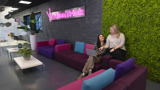 Projectmanagers Van Team Alientrick Bespreken Strategie